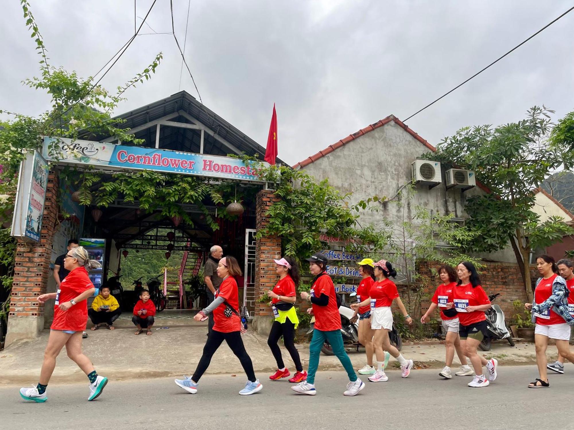 Cornflower Homestay Phong Nha Luaran gambar