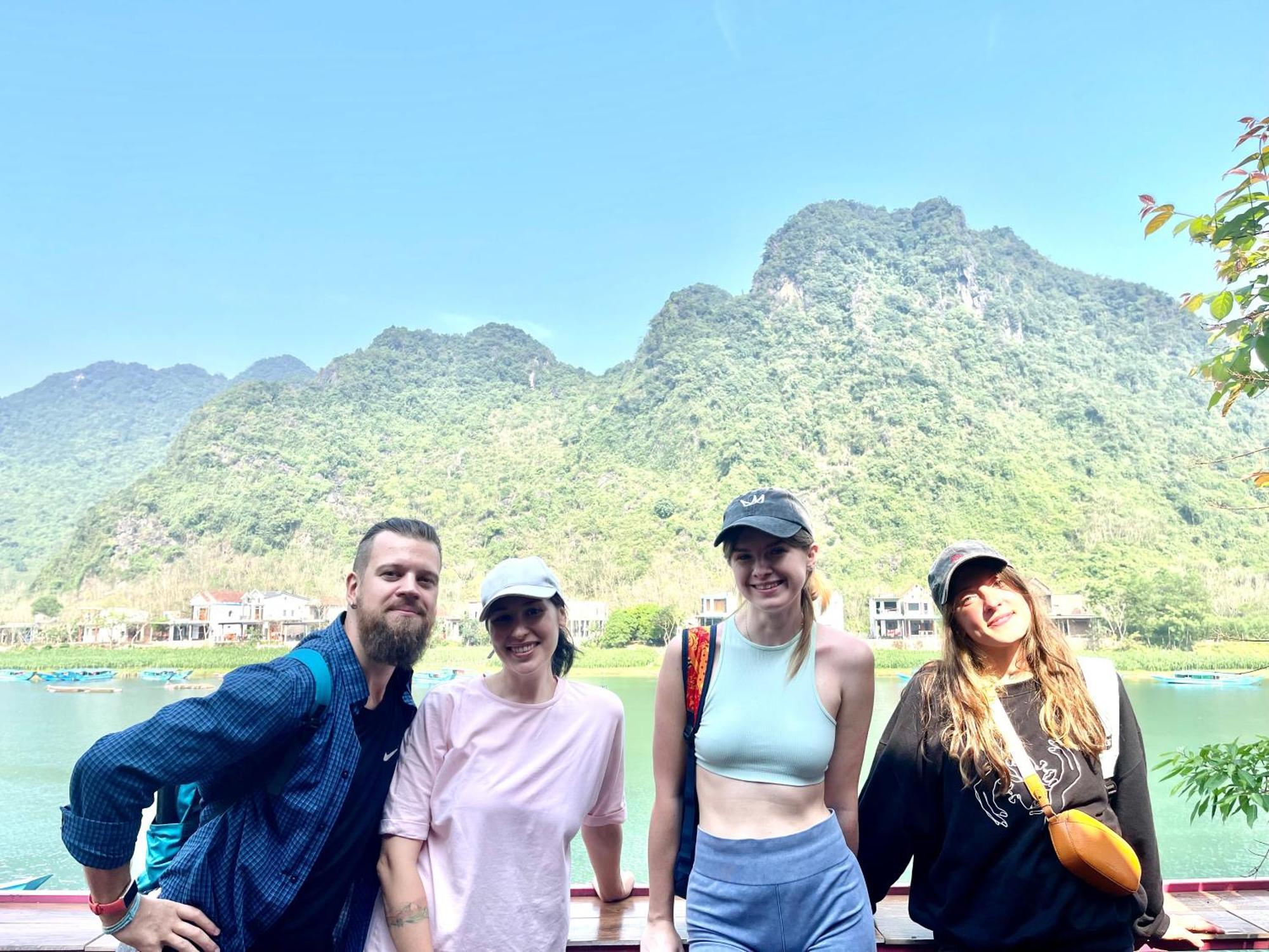 Cornflower Homestay Phong Nha Luaran gambar